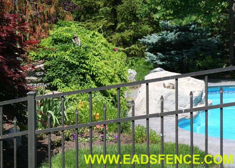 Show products in category Pool Fences
