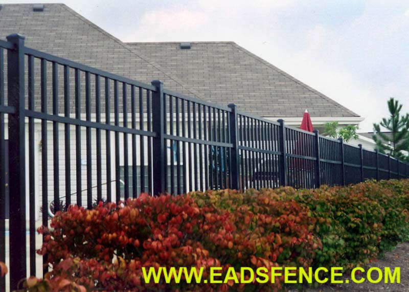 Show products in category Aluminum Fences